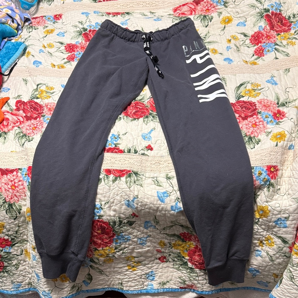 Victoria’s Secret pink gray pants xsmall